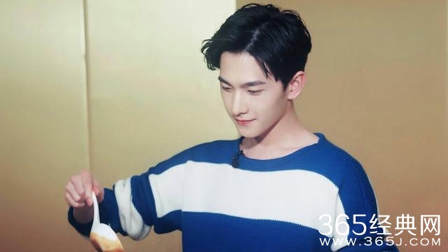 关于“男演员拍戏涂不涂口红”，终于有男星现身说法了