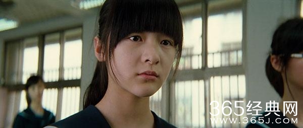 同样19岁，徐娇片酬10万一集，关晓彤张雪迎已上七位数