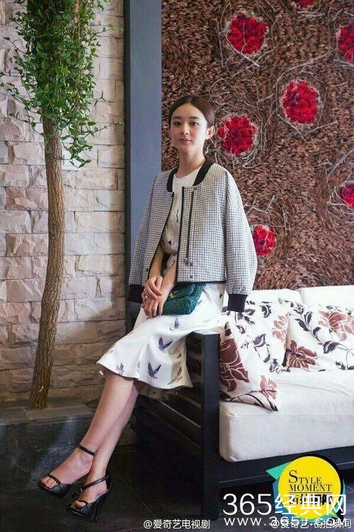 赵丽颖参加《金星秀》，一张照片又引发粉丝们的炮轰