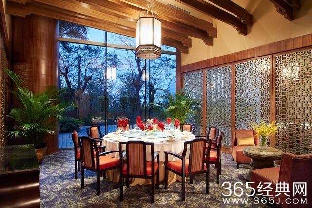 这个国庆长假，让我们相约海滨城市看最美的日出