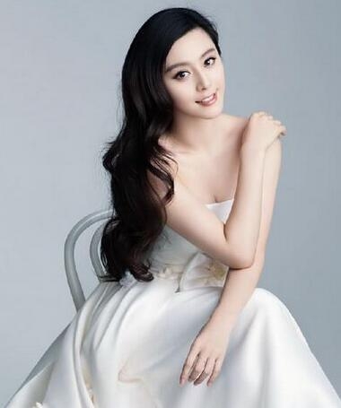 王学兵的第一任老婆竟如此漂亮，难怪连范冰冰都入不了他的眼！