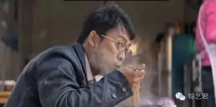 老戏骨又炮轰的小鲜肉：光顾包装不下功夫 什么人呐！