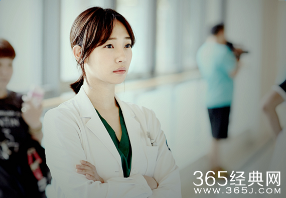 《外科风云》杀青 白百何搭档靳东回归电视剧