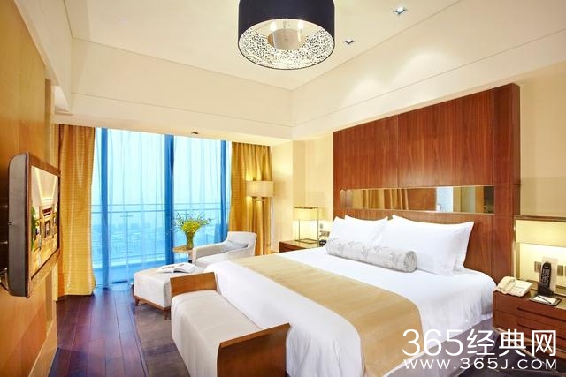 这个国庆长假，让我们相约海滨城市看最美的日出