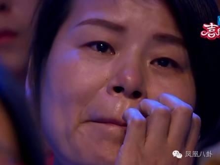 追忆去世妈妈，自嘲被男友抛弃，贾玲告诉你虐心的喜剧会笑着流泪