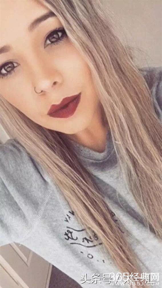 这年头光靠走路喝水都能瘦成一道闪电~