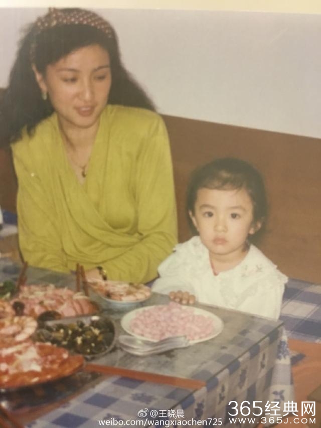 9岁学戏，是郑恺陈赫同学，搭胡歌爆红，自爆潜规则往事令人心疼