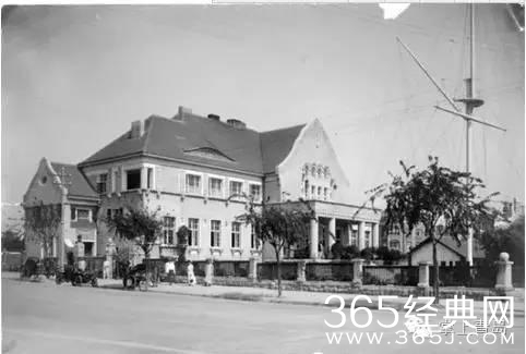 影视剧中频频露面的青岛老建筑 你认识几个?