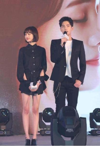 郑爽“吻遍”娱乐圈男神，最爱的却是他！