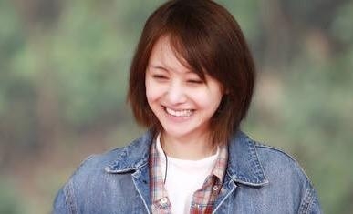 微微一笑很倾城，赵丽颖郑爽赵薇谁的笑容最倾城？