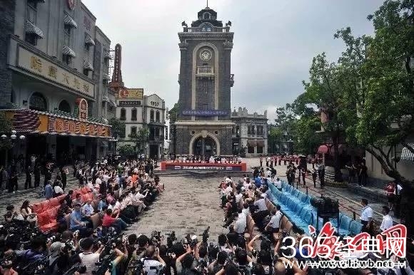 第25届百花奖备受争议，最大赢家华谊在今天停牌