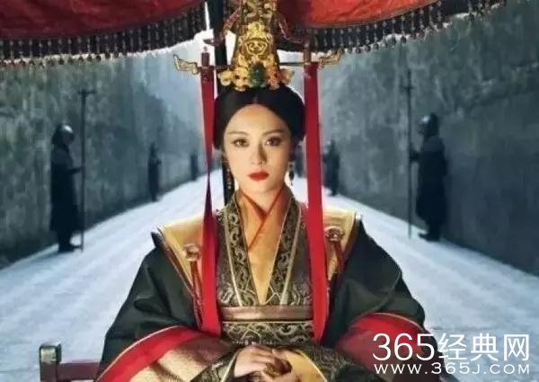 芈月翻拍？大幂幂，赵丽颖的COS，最后被成龙玩坏！