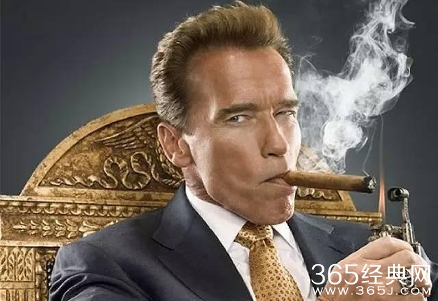 特朗普和希拉里大辩论之前第一个该感谢的人，是施瓦辛格