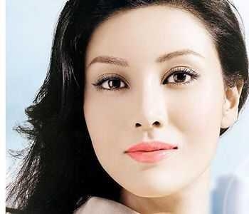 娱乐圈没整过容的最美十大女星，章子怡第二、第一竟是她！