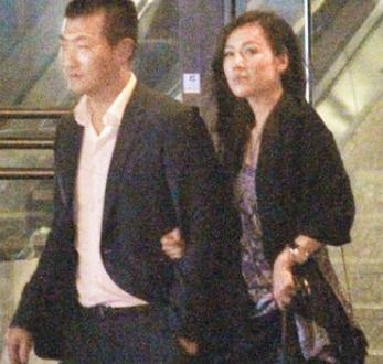 千亿家业衰败，最上镜的港姐现淡出娱乐圈，称：不再与TVB续约