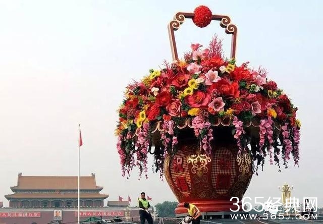 盘点历年天安门国庆花篮