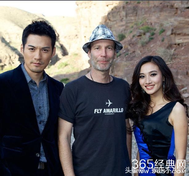 出道就被王晶徐克力捧，首部电影跟周润发黄晓明合作，肯定会红