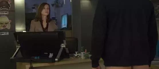 保罗继《本能》《黑皮书》之后，又一部“惊艳”大作！