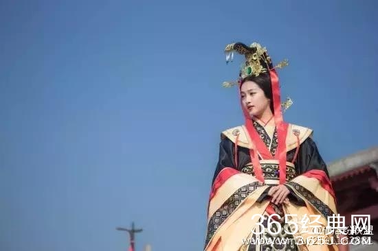 芈月翻拍？大幂幂，赵丽颖的COS，最后被成龙玩坏！