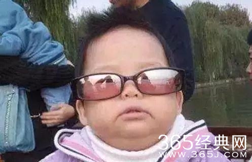 搞笑：一大批明星“私生子”曝光，不像你打我