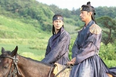 赵寅成。春风十里，不如睡你