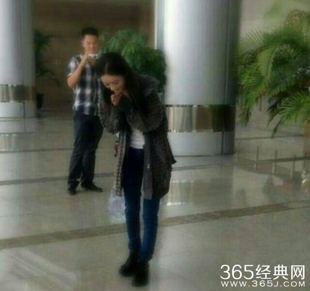 郑爽被称“90度少女”，杨幂、赵丽颖也不甘示弱