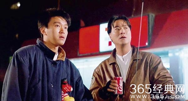 郭德纲亲自出马应付徒弟曹云金的不敬；他们却是徒弟先帮忙教训