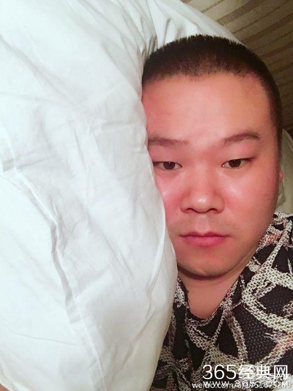 模范老公小岳岳竟因一场电影劈腿大胸美女，疑有私生子