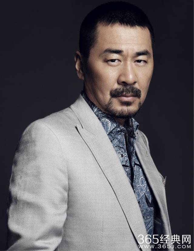 娘娘们婚了生了 “ 皇上”陈建斌也出宫加盟湖南卫视《一年级》