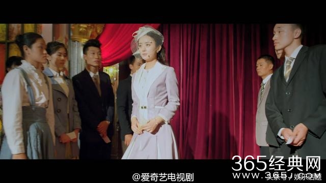 赵丽颖吻了这个男的，粉丝们却坐不住了，网友：看着也是一种幸福