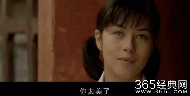 这部影片有内地最美的肉体，一眼难忘的长腿，蒸腾湿润的情欲..