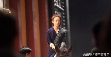 赵丽颖PK古力娜扎,颖宝的最新工作,秒杀一切