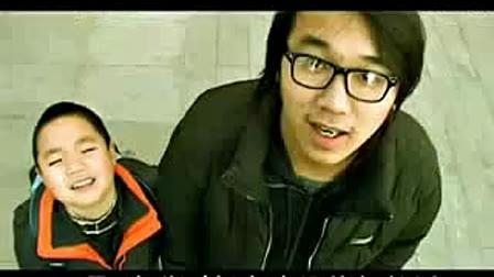 因一部致敬短片与周星驰结缘，星爷说“尸体我演，你演个好角色”