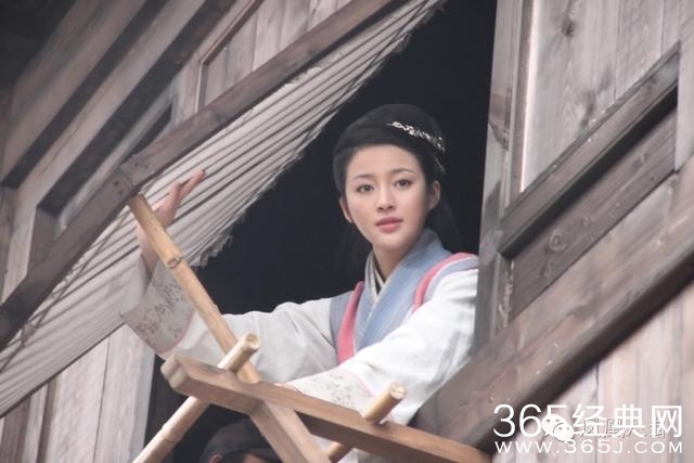 网传G姓女演员拍戏坠崖,古力娜扎、关晓彤、郭碧婷集体躺枪