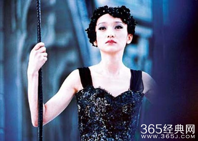 小花里跳舞最好的是刘诗诗、胖迪，舞姿最蠢萌的居然是赵丽颖