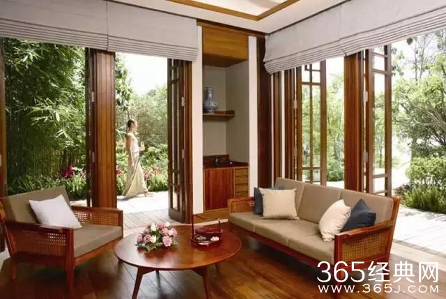 主题庄园创造6个国家级发展典范？ 马云和李连杰慕名前来考察