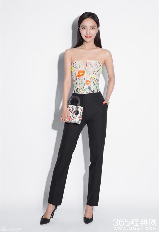 同样是裤装，刘雯 郑爽 杨幂满屏帅气，王菲更是霸气侧漏！