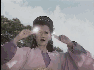 两句话来概括今年暑假档电视剧： 别低头，假发会掉，别流泪，美瞳会爆