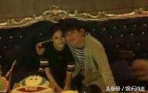 看郑爽最近这么火，古力娜扎竟和张翰饭桌前热吻，总算上了头条