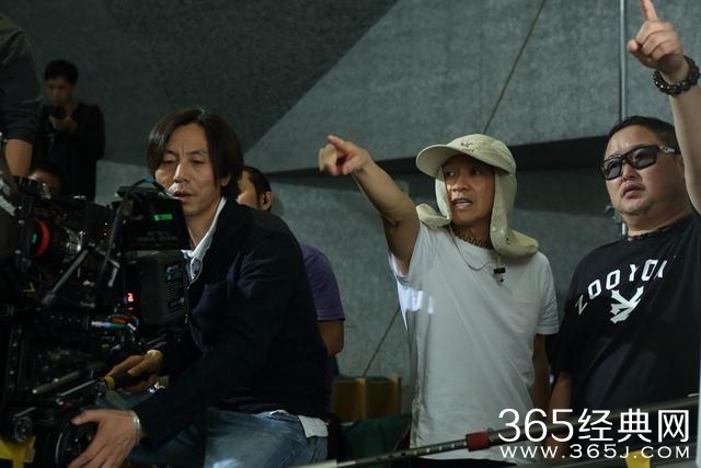 王晶为什么说《美人鱼》要是由周星驰自己全部导演会更好？