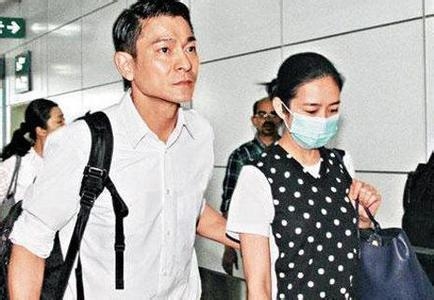 曝刘德华再度当爸 昔日对不起喻可欣是为什么？