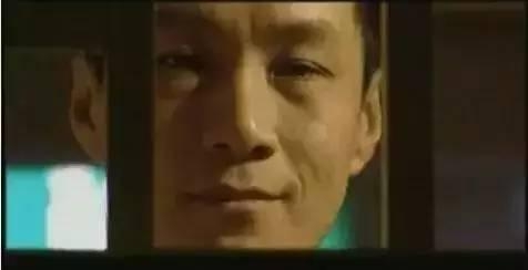 只要被他看上一眼,绝对是一辈子的童年阴影!