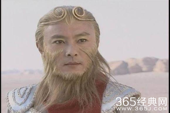 此人被视为周星驰的接班人，被成为电视剧版周星驰，现在只是配角