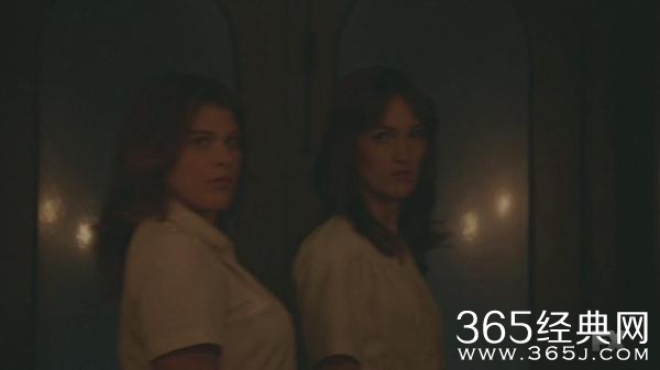 豆瓣8.3，这部史上最重口恐怖美剧，一回归就吓到我肝颤