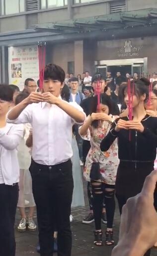 杨洋不足173？那和168的郑爽搭戏怎么高这么多？