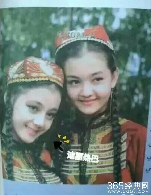 你看过当红小花们的中学照片吗？除了郑爽基本都是校花级别！