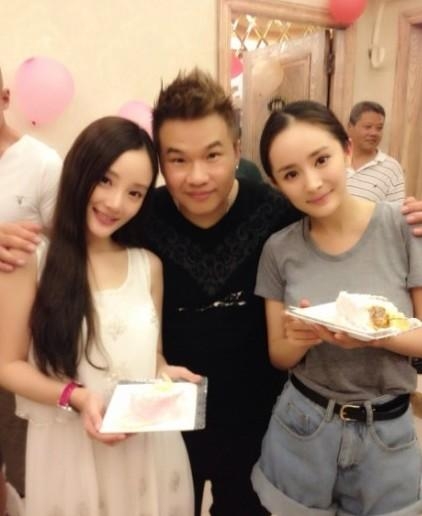 15岁学戏曲，曾和杨幂姐妹情深，今成赵丽颖的首位闺蜜，长这样