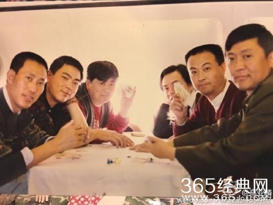 家有儿女爸爸高亚麟晒青涩旧照:绝对是弟