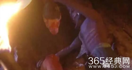 只要被他看上一眼,绝对是一辈子的童年阴影!