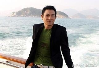 55岁刘德华4岁女儿最新近照曝光 为了老婆女儿从此拒拍吻戏